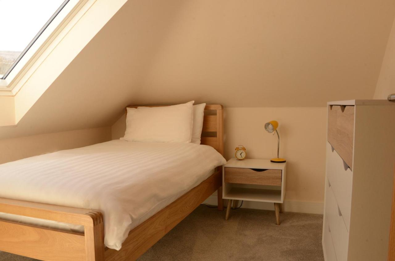 Number 6 Apartment Fort William Exterior photo
